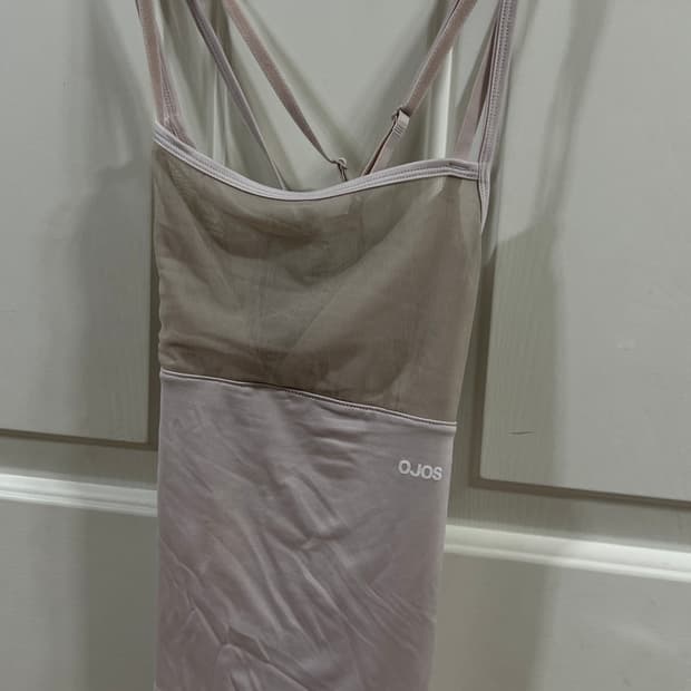 새상품 오호스 더블 스트랩 캐미솔 S