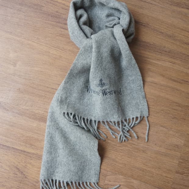 Vivienne westwood muffler
