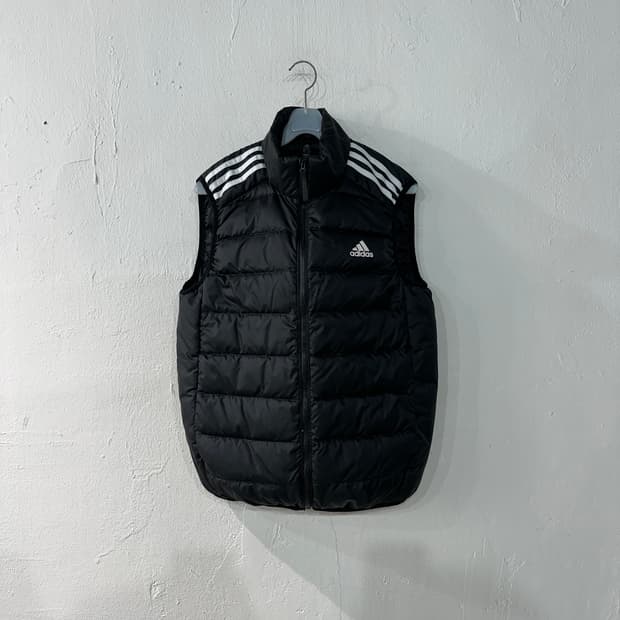 아디다스 ESS 패딩조끼 L