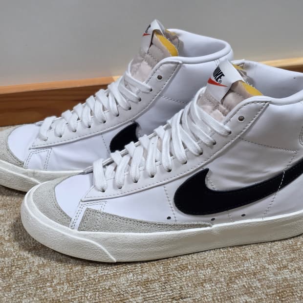 나이키 블레이저 빈티지 미드77 [230mm]