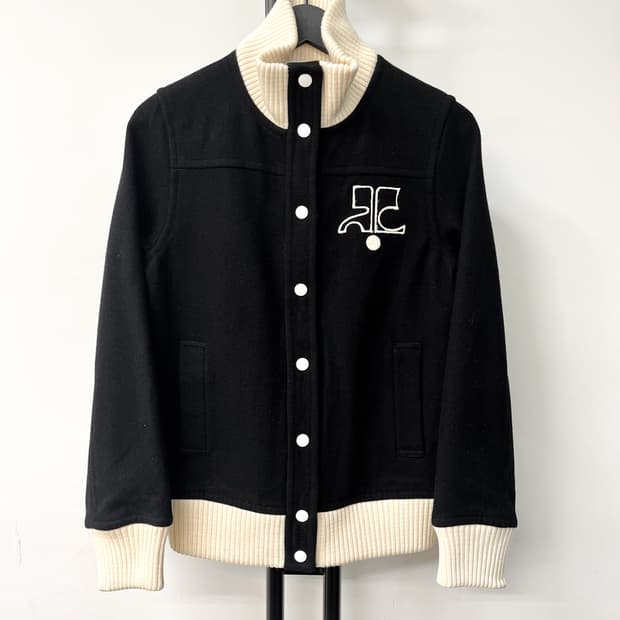 꾸레쥬 트랙 로고 울 버튼 자켓