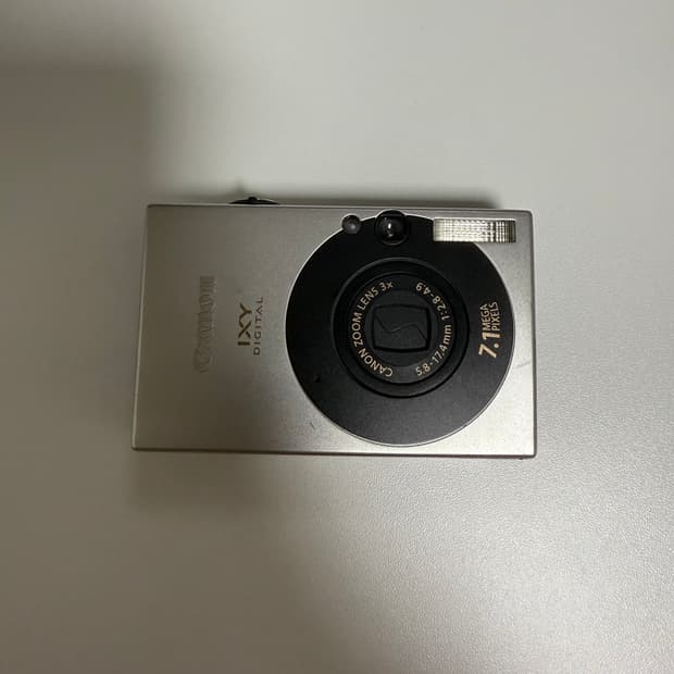 캐논 IXY 10 (IXUS 70)