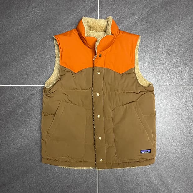 파타고니아 비비 다운 베스트 (리버서블 조끼) 팔아요