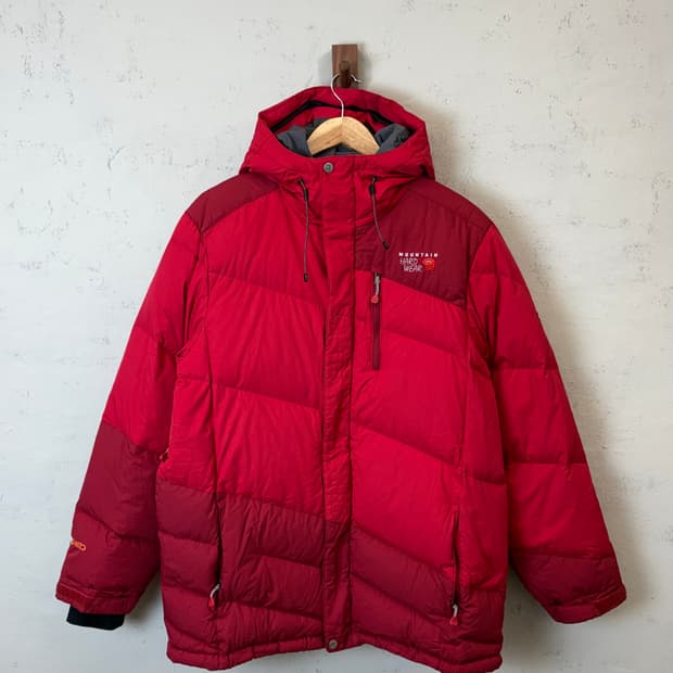 마운틴하드웨어 구스다운 패딩 레드