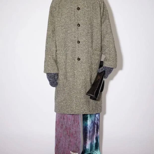 아크네 해링본 울코트 구매 합니다 46사이즈