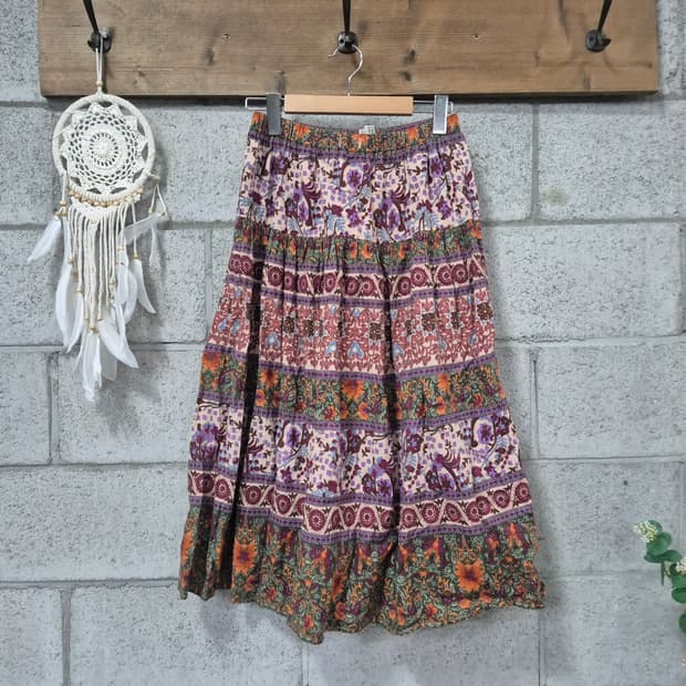 썰스데이아일랜드 보헤미안스커트