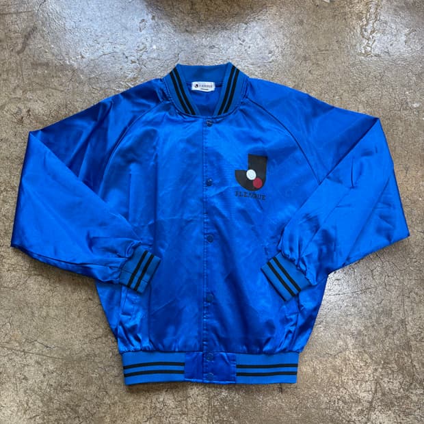 미즈노 블루 새틴 재킷