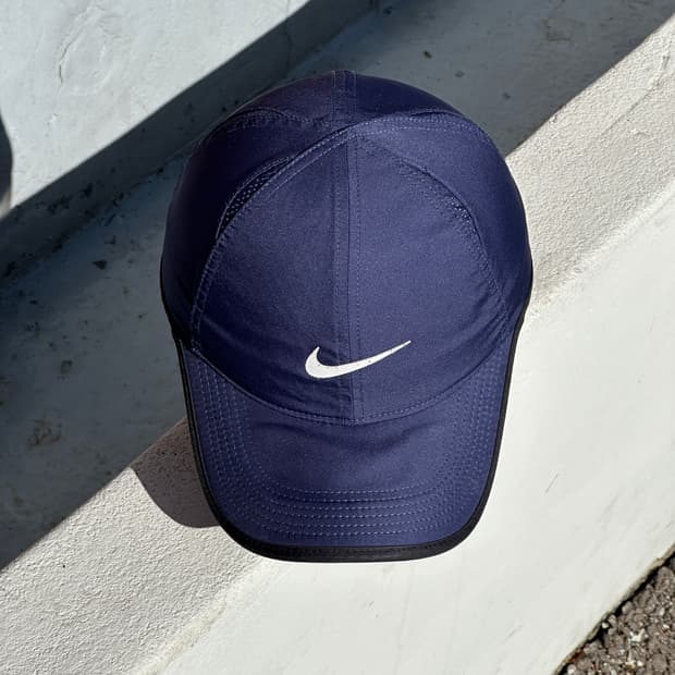 [F] 나이키 로고 네이비 볼캡 모자