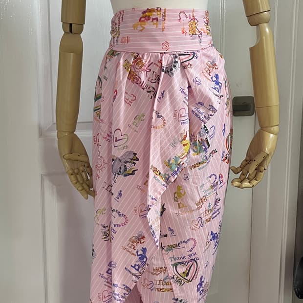 비비안웨스트우드 비대칭 핑크치마55 새상품