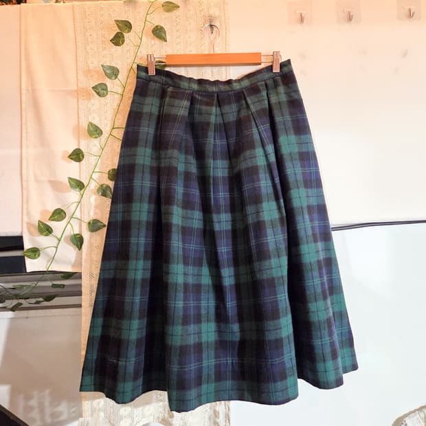 체크 롱스커트