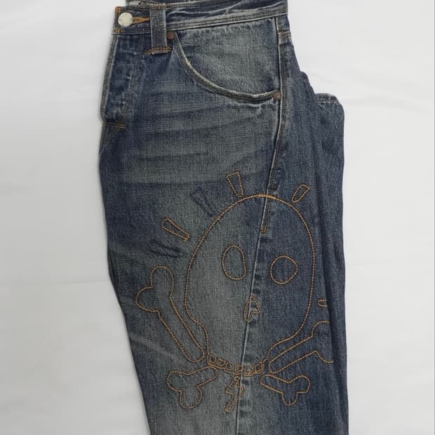 LEVIS ENGINEERED JEANS 1999