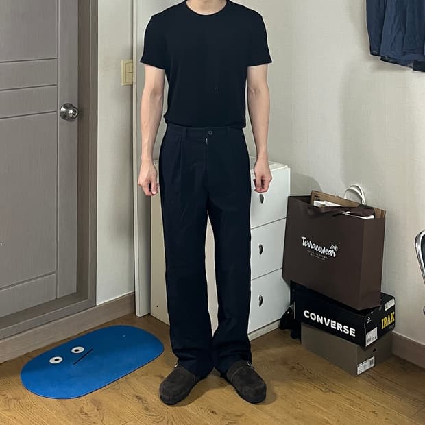 도메스틱 슬랙스