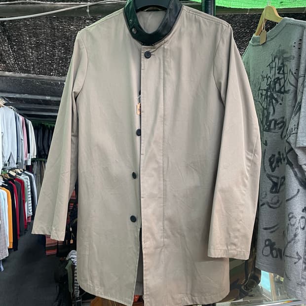 엠포리오 아르마니 양가죽 롱자켓