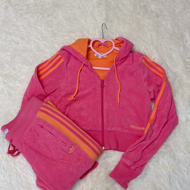 아이다스 희귀 핑크 트레이닝 세트