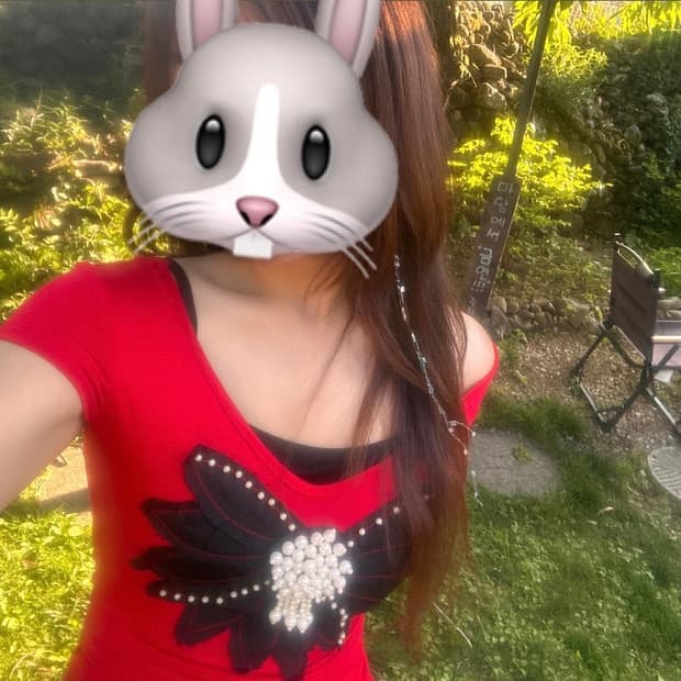[빈티지] 빨강 레드 여자 상의 비즈 모리 감성 y2k 반팔