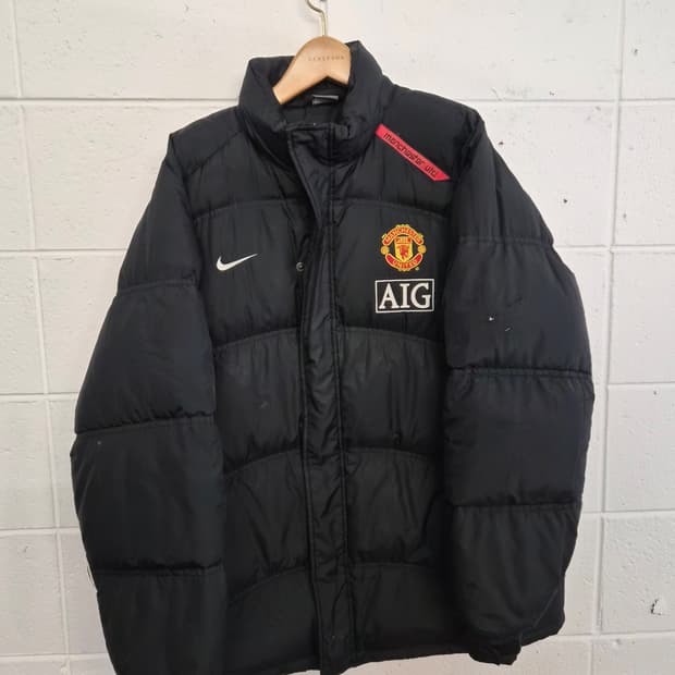 M/100) 나이키 맨유 07/08 AIG 패딩 팝니다