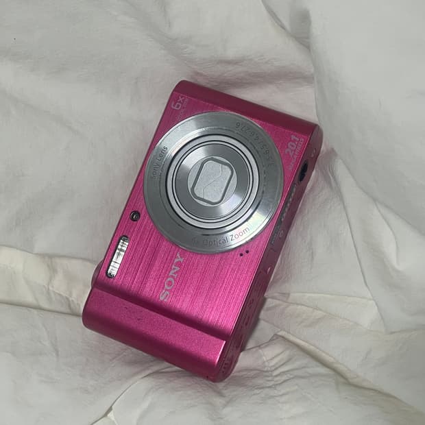 Sony Cyber-shot DSC-W810