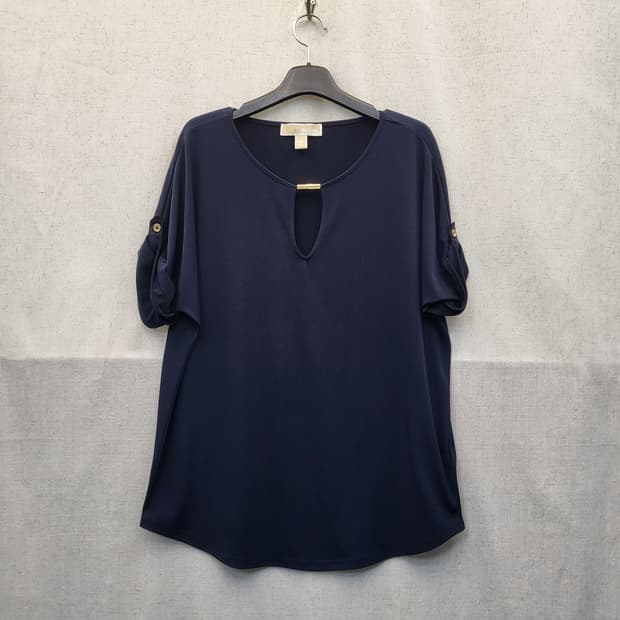 마이클코어스 네이비 블라우스