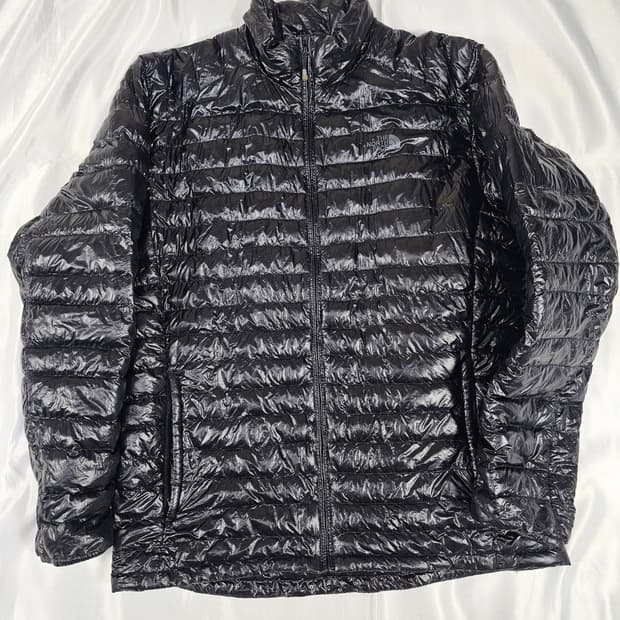 노스페이스유광경량패딩