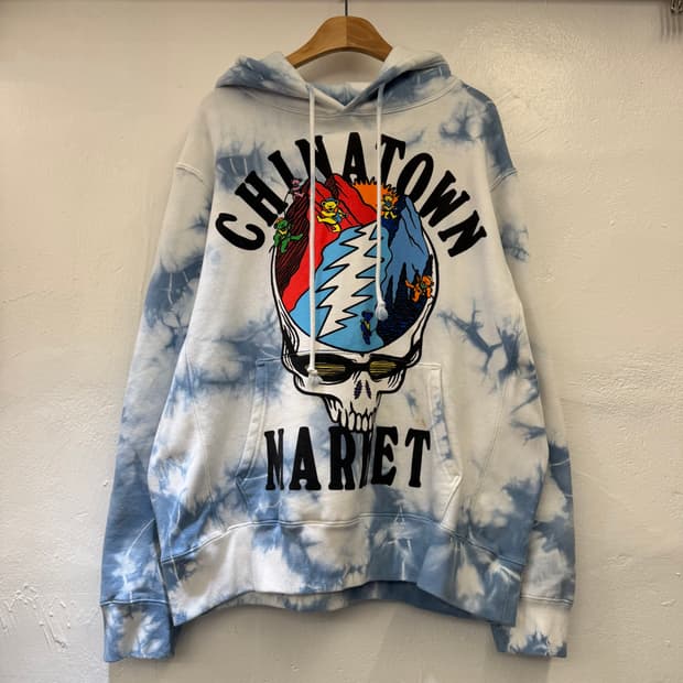 차이나타운 마켓 그레이트풀 데드 포지티브 알티튜드 타이다이 후드T
