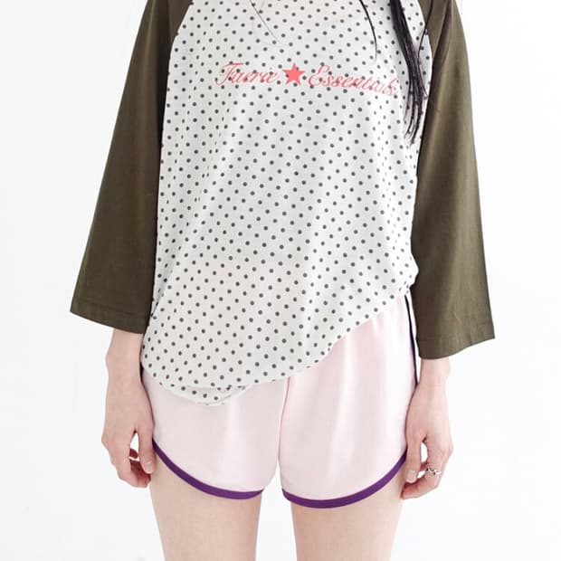 샵페어리 dot raglan sleeve top (khaki)