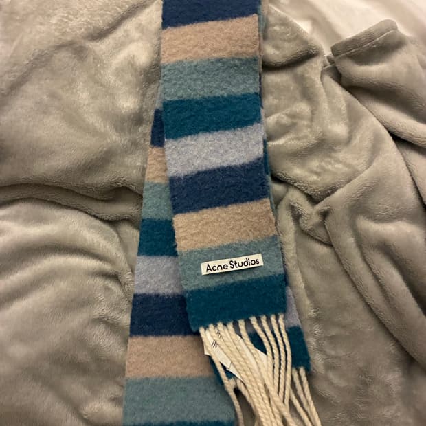 Acne studios 머플러