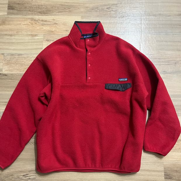 파타고니아 USA 신칠라 레드 XL