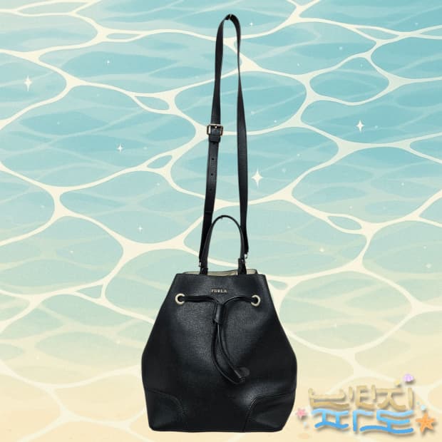 Furla 훌라 스테이시 스몰 버킷백
