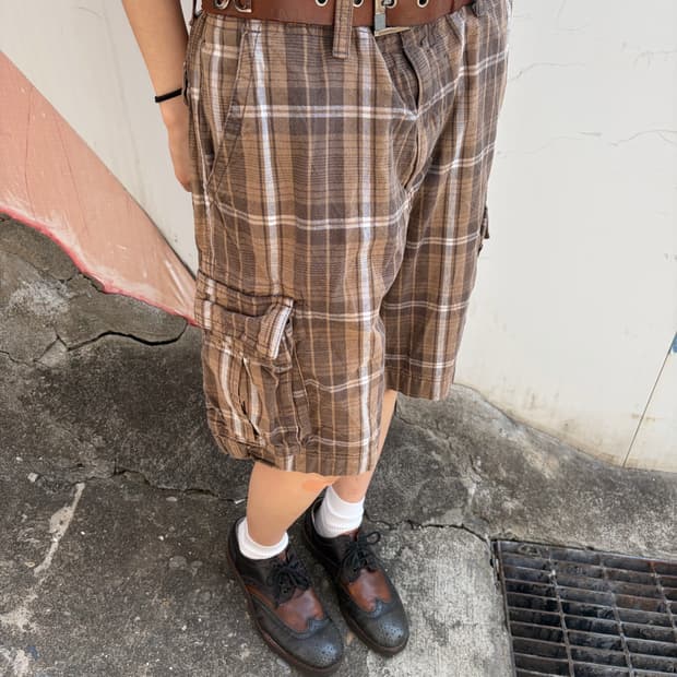 Old Navy 브라운 체크 카고 쇼츠