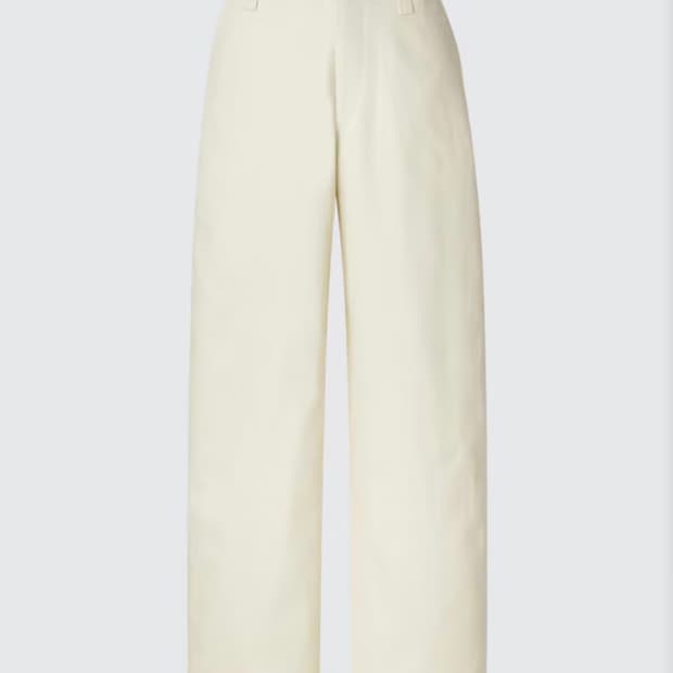 유니클로 와이드핏치노팬츠 내추럴 85