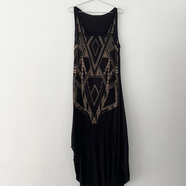 Geometric pattern gothic sleeveless