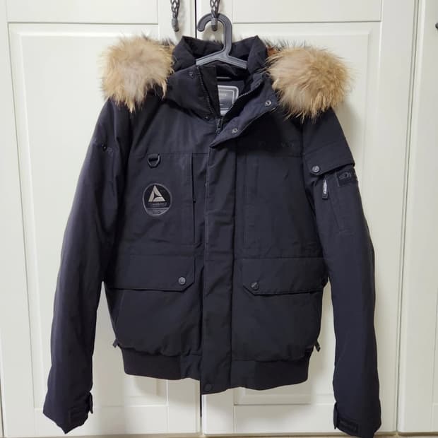 디스커버리여성  밀포드구스다운