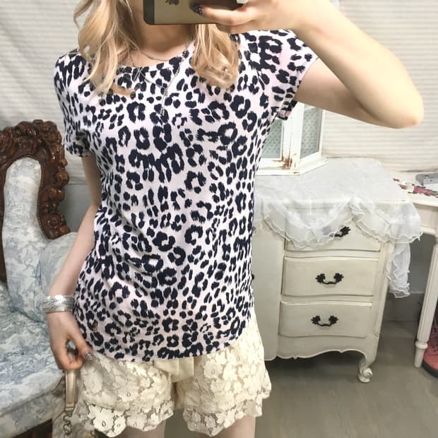 쥬시꾸뛰르 레오파드 반팔 티셔츠