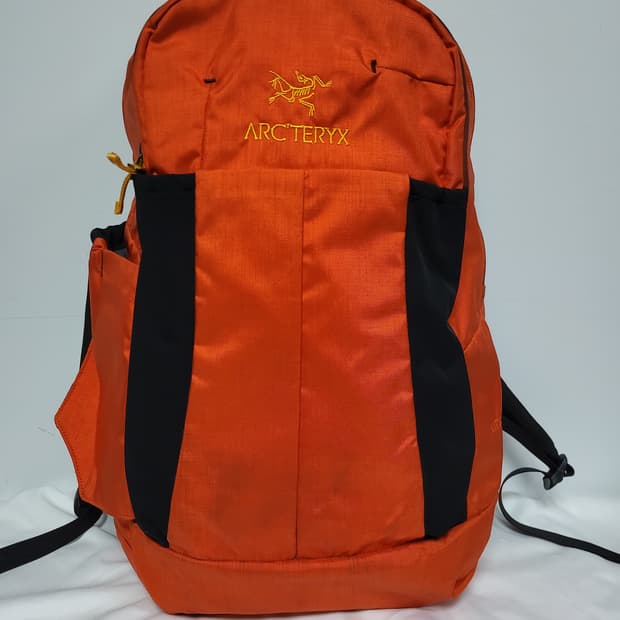 아크테릭스 백팩 정품 20L