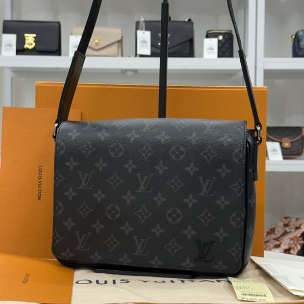 [PM] 루이비통 이클립스 디스트릭트 메신저백