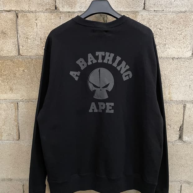 베이프 x 네이버후드 사루 헤드 맨투맨