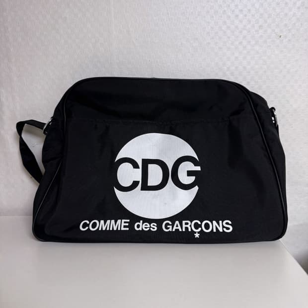 CDG 크로스백 라지