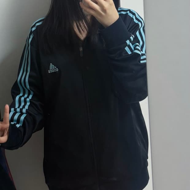 아디다스 하늘색 줄 져지