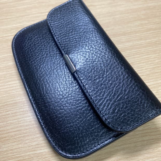 르메르 소프트탭 동전 카드 홀더