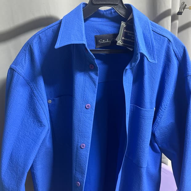 Stu 파란색 긴팔