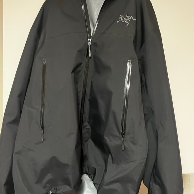 아크테릭스 바람막이 베타 m