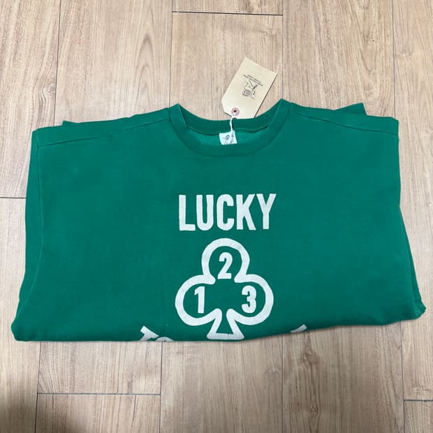 컬렉트피시스 맨투맨 