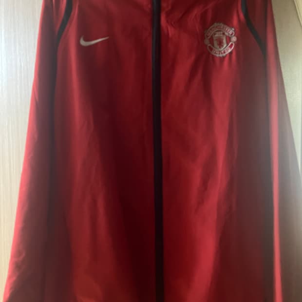 맨체스터 유나이티드 06-07 바람막이