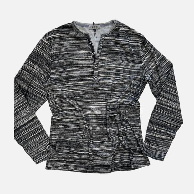 grunge stripe button t-shirt