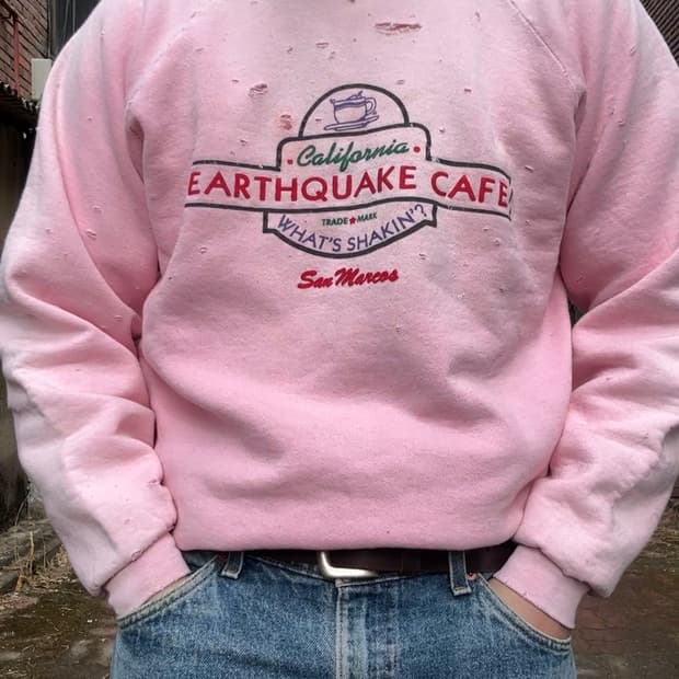 90s fruit of the loom 디스트레스드 핑크다잉 스웻셔츠