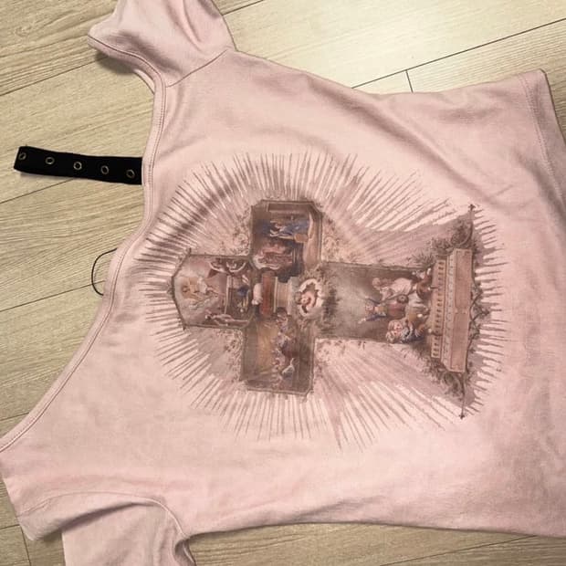 달링유어배드 오프숄더 티셔츠