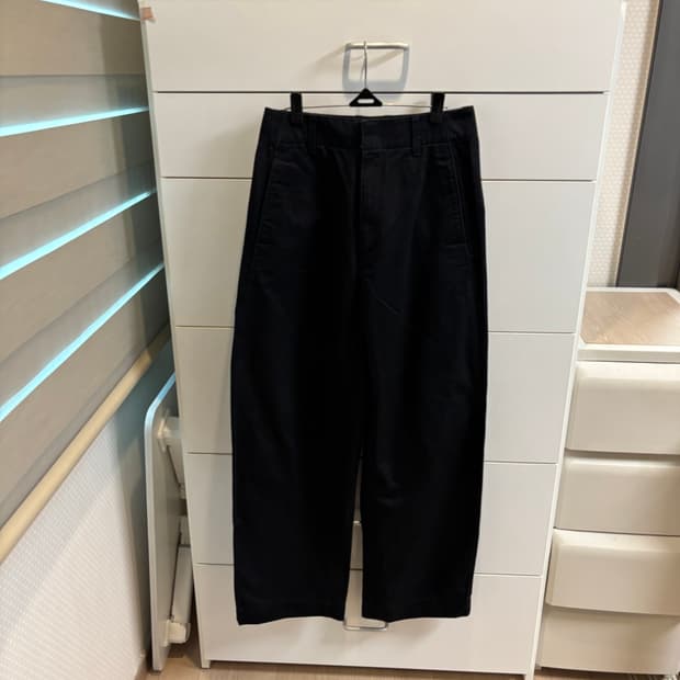 유니클로 U 와이드 C 배럴 팬츠 블랙 M