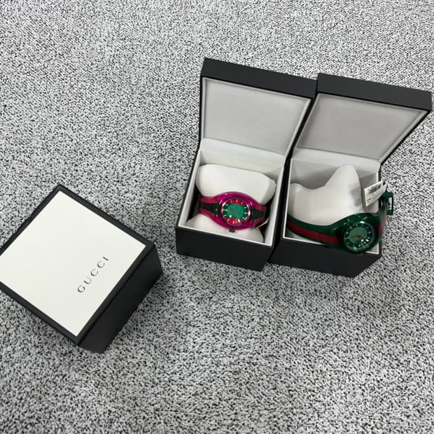 [새상품] GUCCI 웹스트라이프 시계 2종 단종