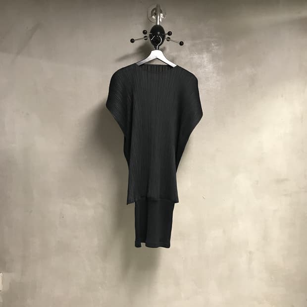 이세이 미야케 플리츠 플리즈 원피스 블랙 3(W)