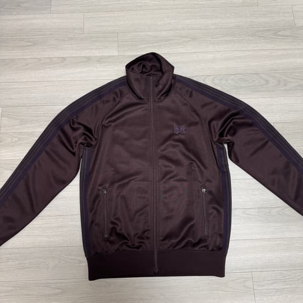 니들스 트랙 자켓 다크브라운 s